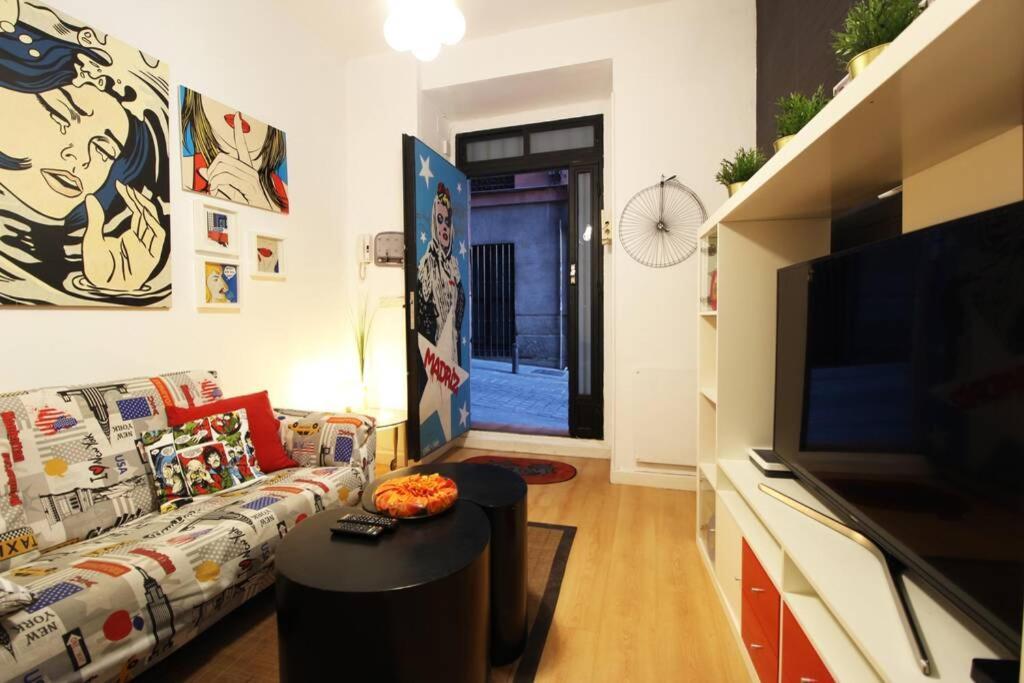 Centrico Apartamento Estilo Pop-Art By Batuecas Мадрид Екстериор снимка